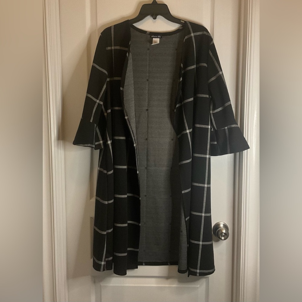 Olivia Blu Cardigan Sweater Womens XL Black Window Pane Print Open Front Knit